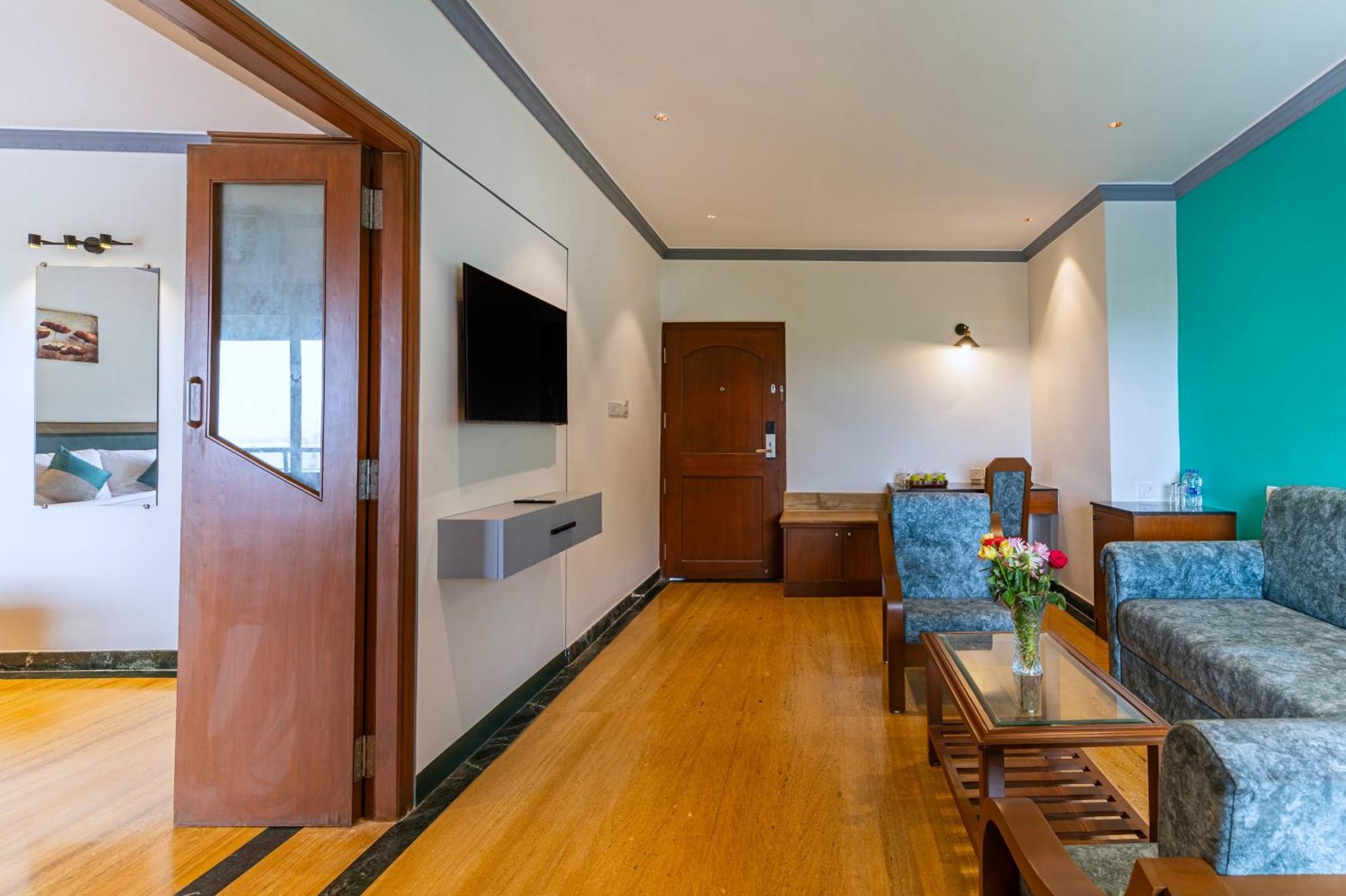 Sterling Karwar Otel Dış mekan fotoğraf