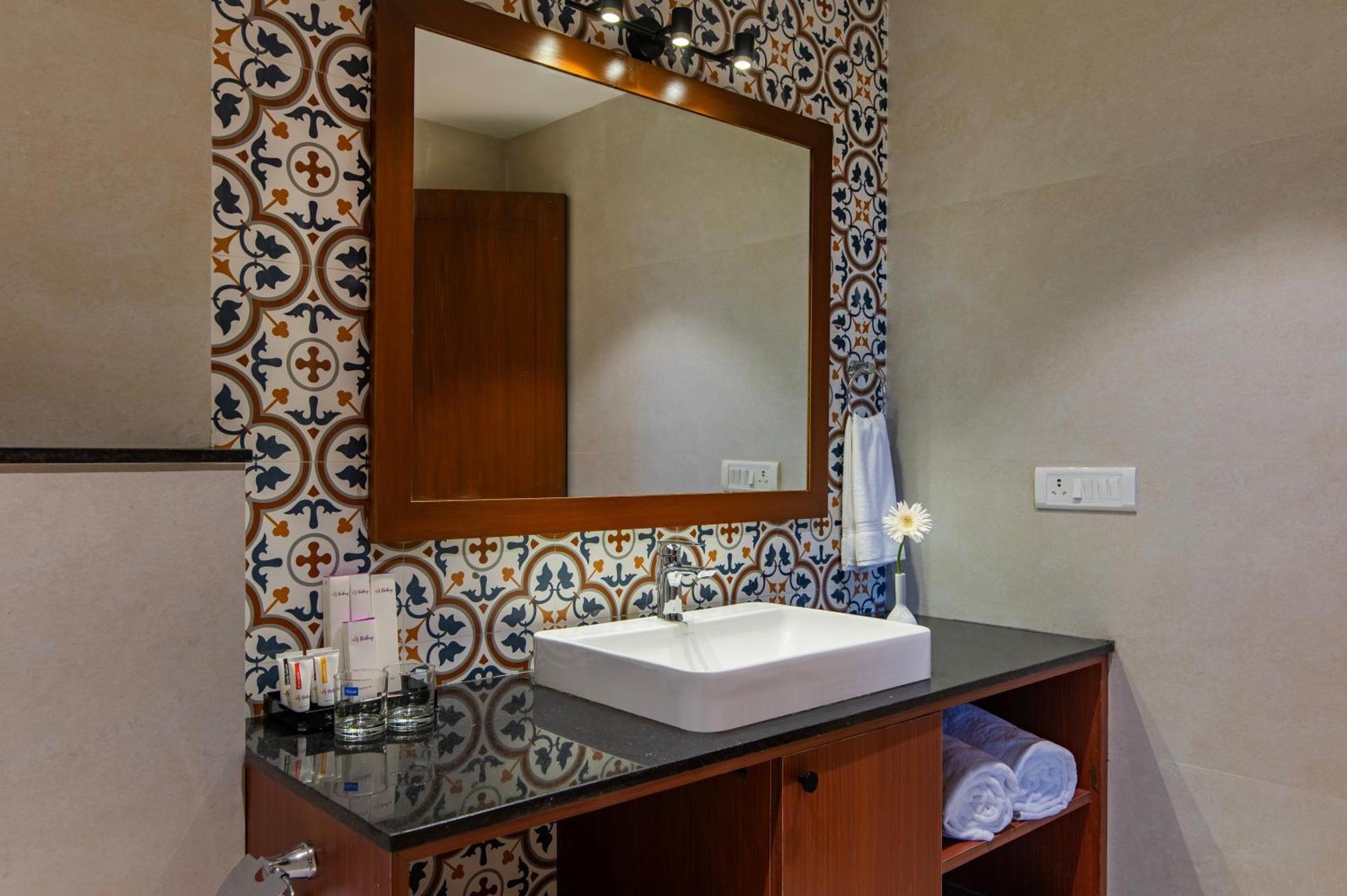 Sterling Karwar Otel Dış mekan fotoğraf