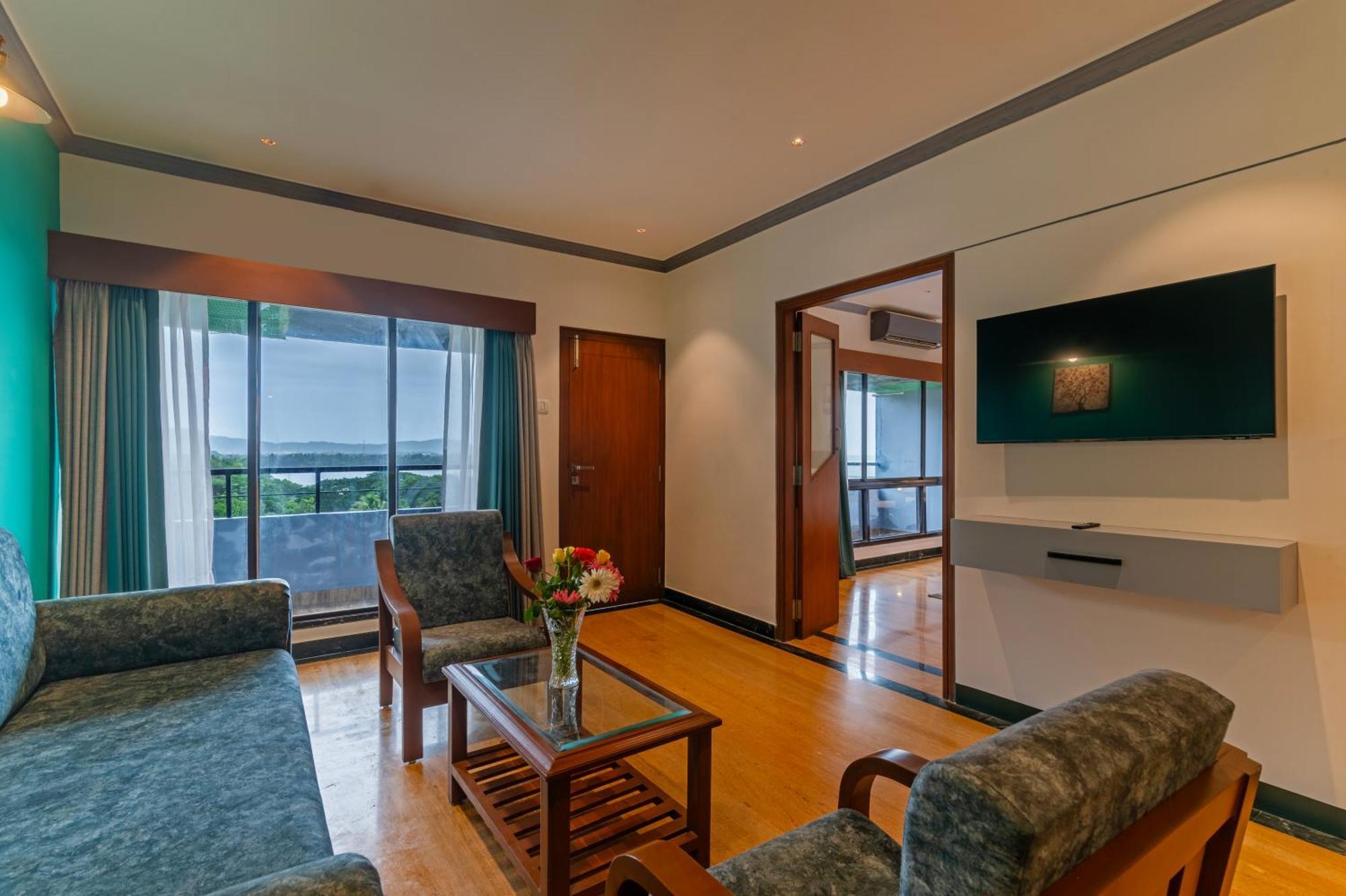 Sterling Karwar Otel Dış mekan fotoğraf