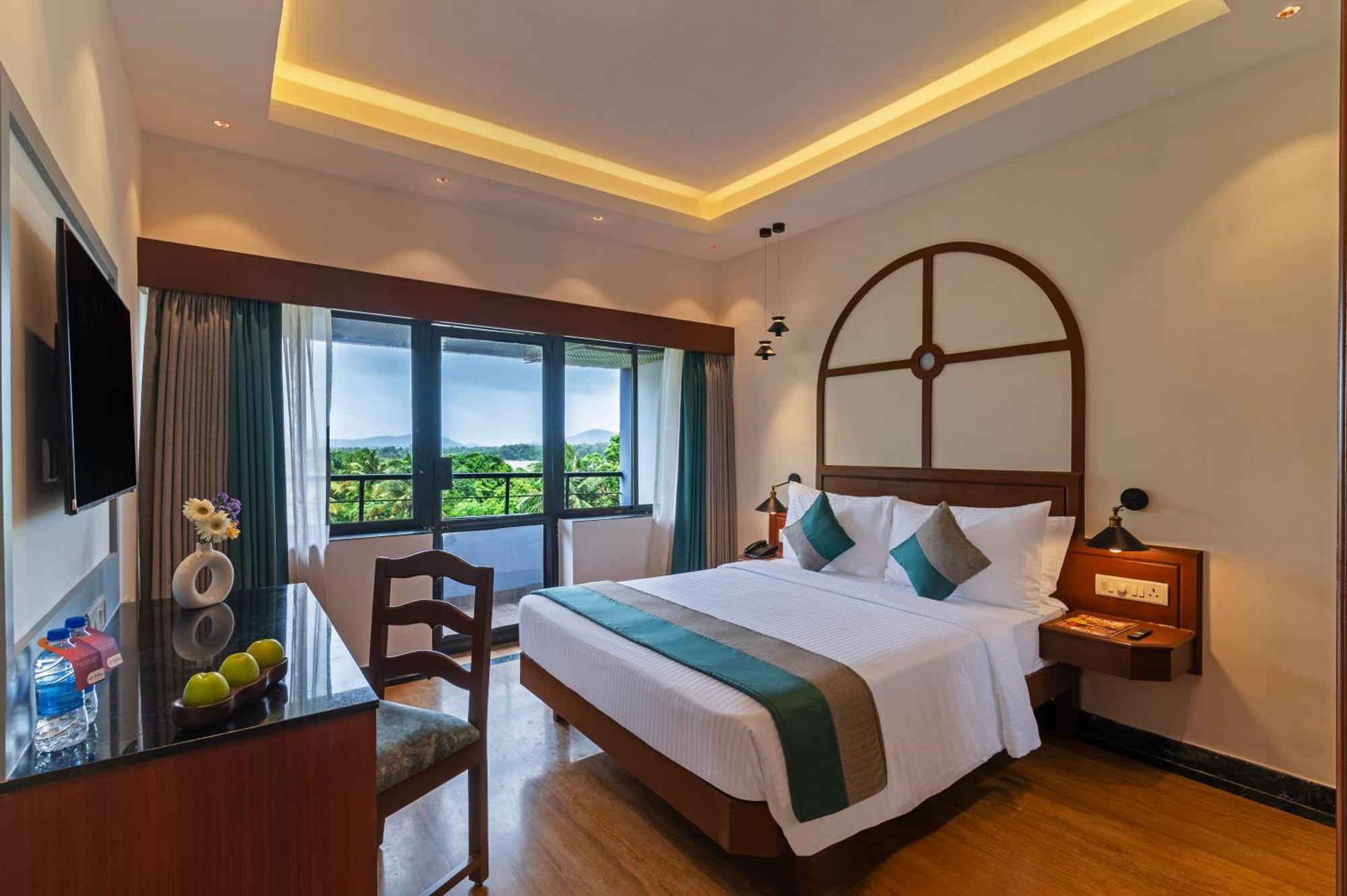 Sterling Karwar Otel Dış mekan fotoğraf