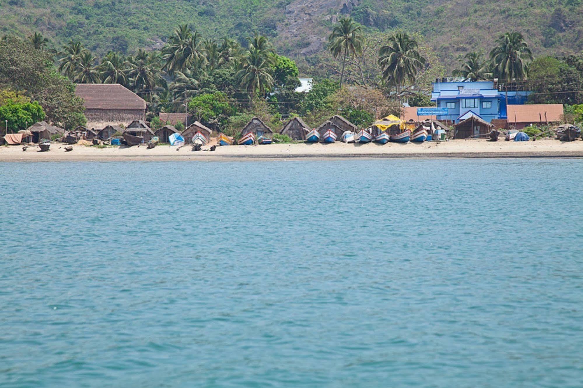 Sterling Karwar Otel Dış mekan fotoğraf